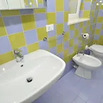 Montelci מלון דירות 3*