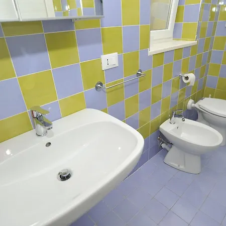 Montelci Aparthotel 3*