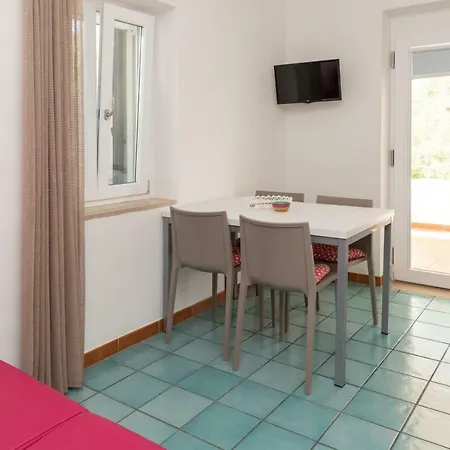 Montelci 3* Mattinata