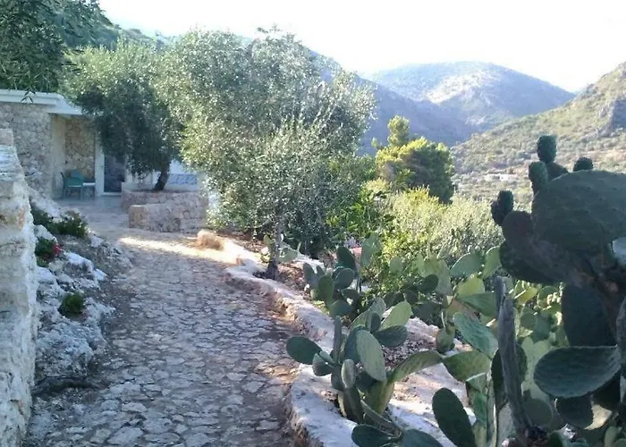 Aparthotel Montelci 3*